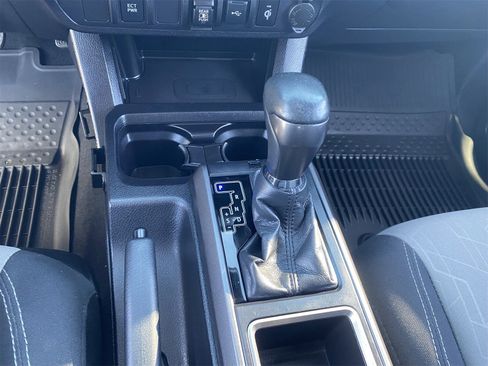 Used 2021 Toyota Tacoma TRD Off-Road w/ Blackout Package (TMS) image 31