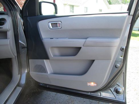 Used 2012 Honda Pilot EX image 25
