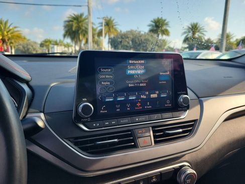 Certified 2024 Nissan Altima 2.5 SR image 21