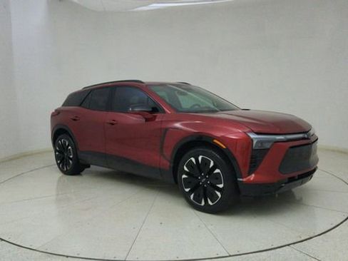 Used 2024 Chevrolet Blazer EV RS image 64