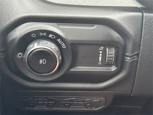 New 2025 Jeep Wrangler Sahara image 30