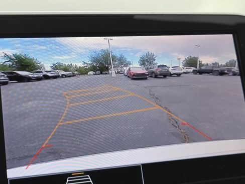 Used 2023 Chevrolet Malibu LT w/ Driver Confidence Package FWD image 13