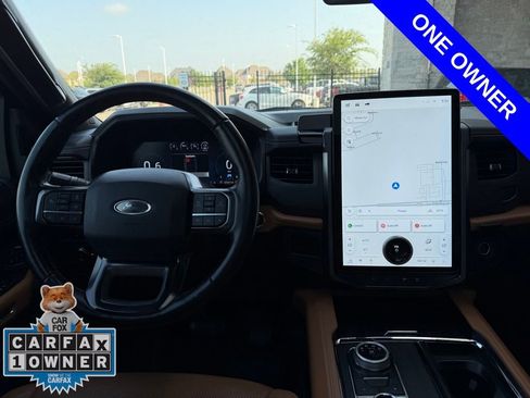 Used 2022 Ford Expedition Platinum image 7