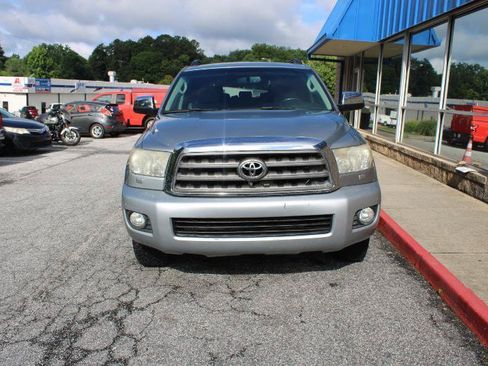 Used 2012 Toyota Sequoia Limited RWD image 2
