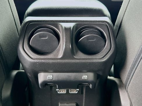 Used 2023 Jeep Wrangler Unlimited w/ Sun & Screen Package AWD/4WD image 18