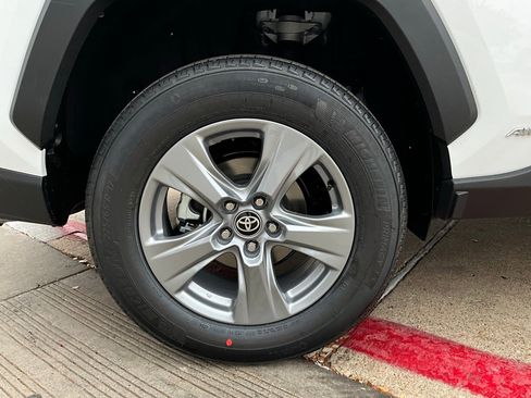 New 2025 Toyota RAV4 LE image 8