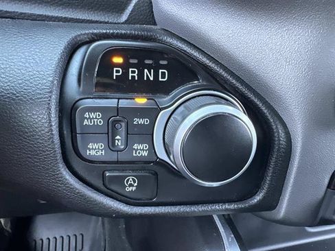 Used 2022 RAM 1500 Big Horn AWD/4WD image 14