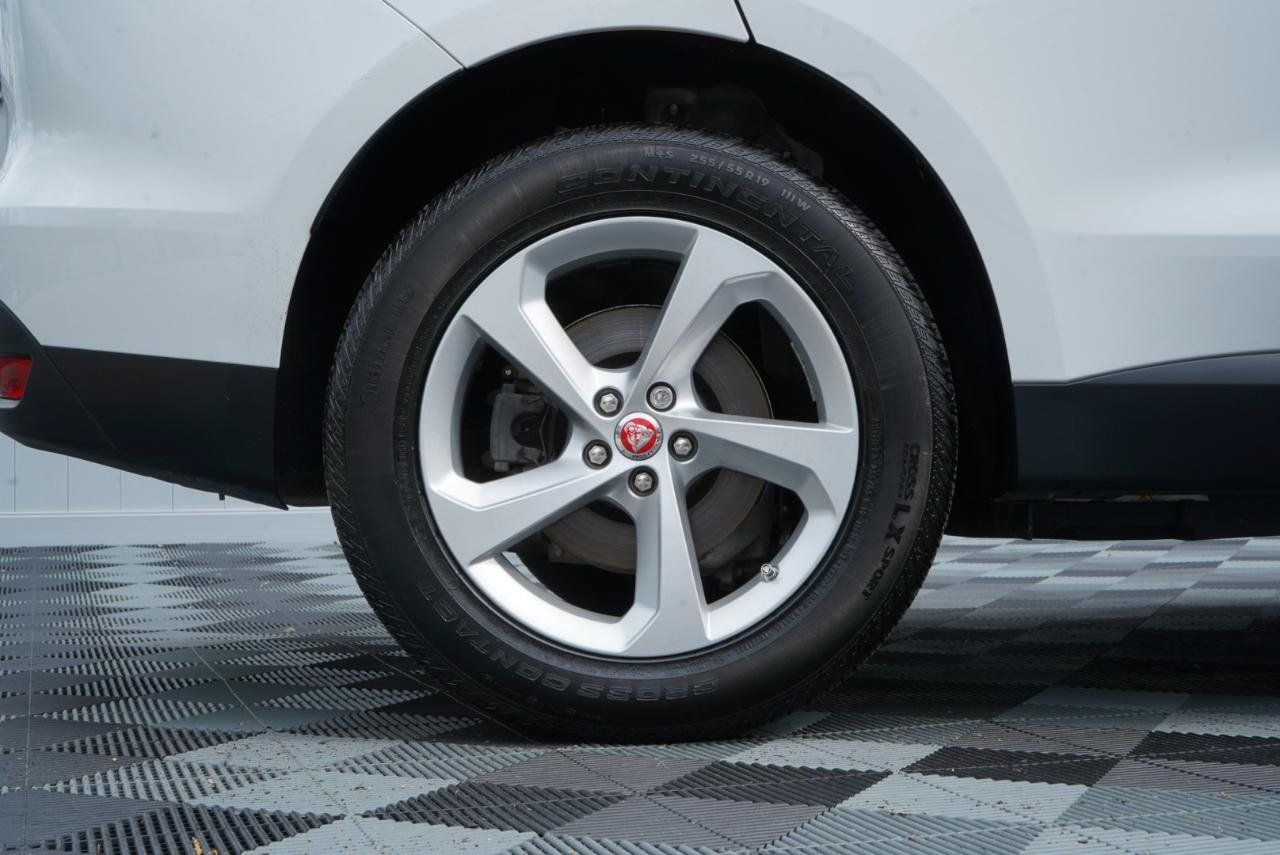 Used 2020 Jaguar F-PACE Premium AWD/4WD image 82