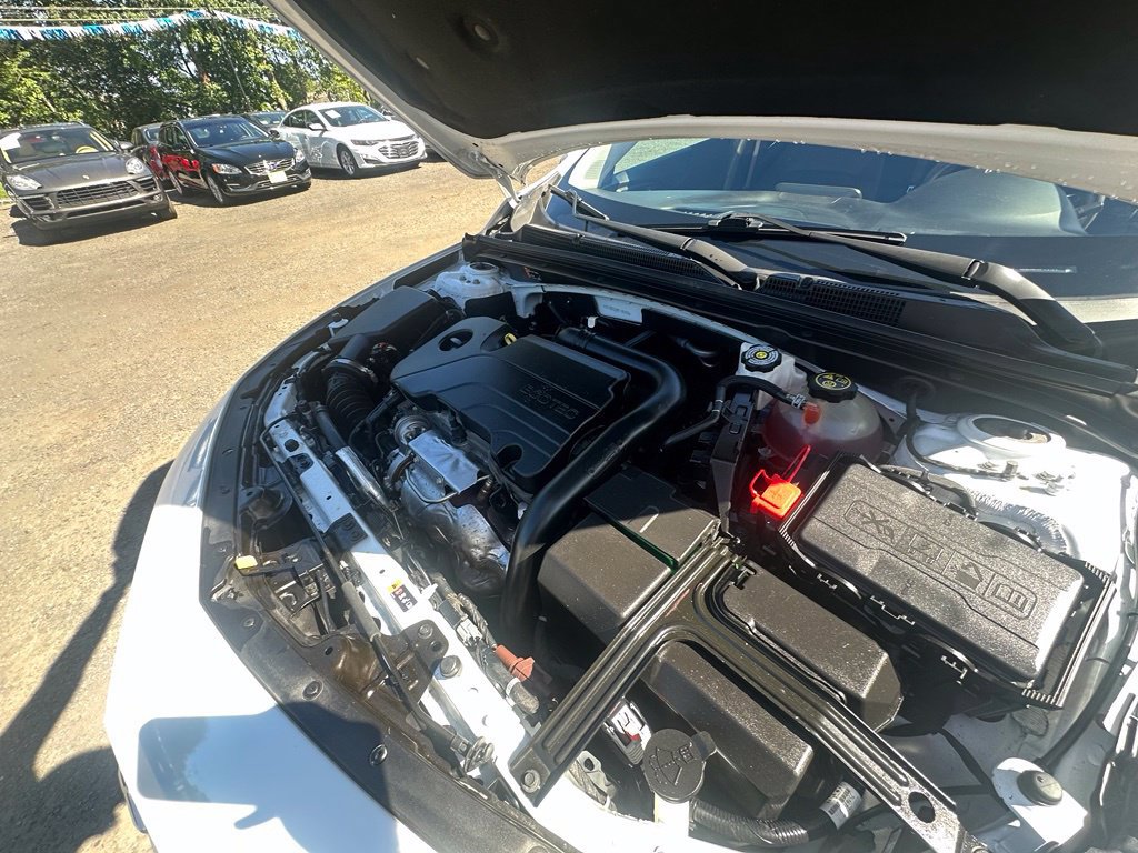 Used 2023 Chevrolet Malibu LT FWD image 21