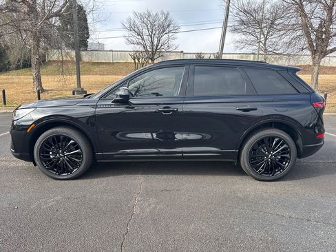 Used 2025 Lincoln Corsair FWD w/ Equipment Group 101A image 24