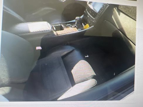 Used 2010 Lexus IS 250 RWD image 20