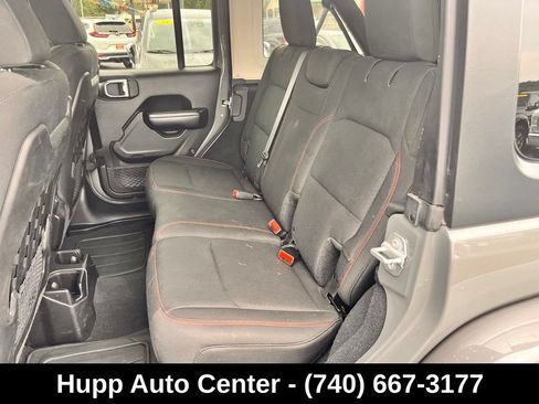 Used 2018 Jeep Wrangler Unlimited Rubicon AWD/4WD image 19