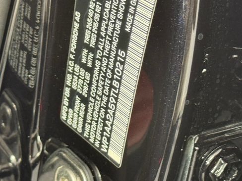 Certified 2026 Porsche Macan AWD/4WD image 24
