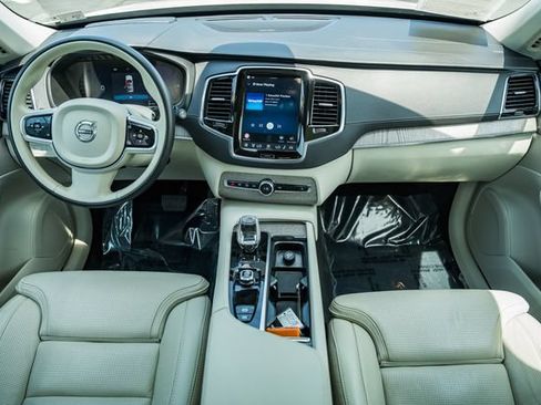 Certified 2023 Volvo XC90 T8 Ultimate AWD/4WD image 20