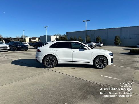 New 2026 Audi Q8 Premium Plus image 4
