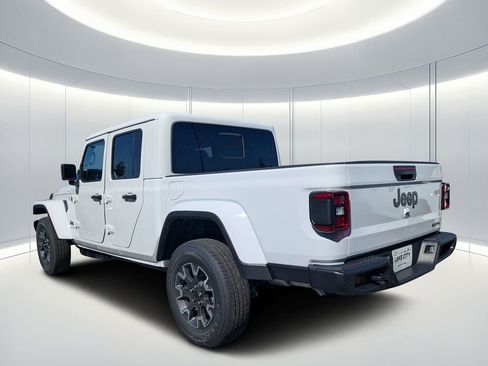 New 2026 Jeep Gladiator Sport AWD/4WD image 6