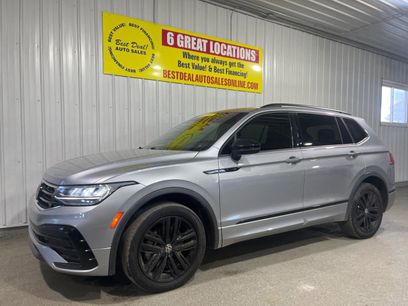 Used 2022 Volkswagen Tiguan SE R-Line