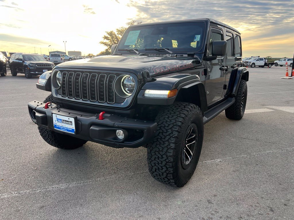 Used 2026 Jeep Wrangler Unlimited Rubicon AWD/4WD image 1
