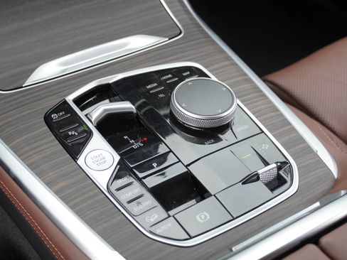 Certified 2026 BMW X7 xDrive40i AWD/4WD image 29