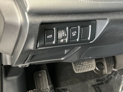 Certified 2023 Subaru Outback Limited AWD/4WD image 35