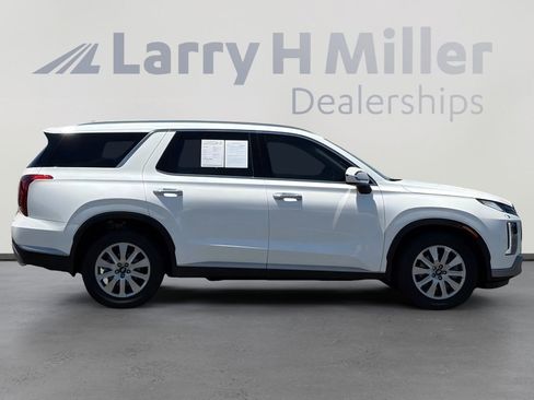 Used 2023 Hyundai Palisade SEL w/ Cargo Package FWD image 7