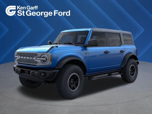 New 2026 Ford Bronco Badlands w/ Sasquatch Package AWD/4WD image 1