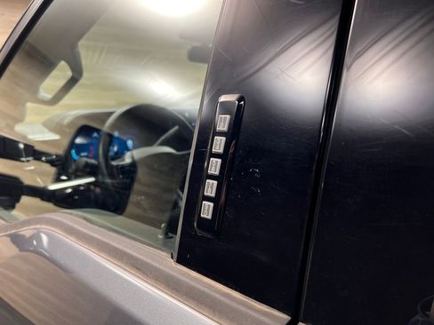 Used 2024 Ford F250 Lariat w/ Tremor Off-Road Package image 30