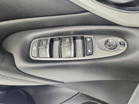 Used 2021 INFINITI Q50 Luxe image 19