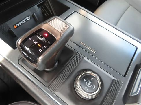 Used 2025 GMC Hummer EV 3X AWD/4WD image 40