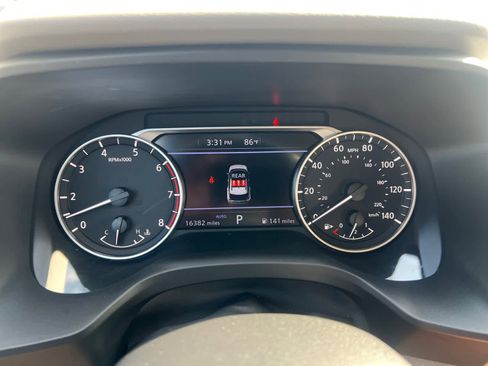 Certified 2023 Nissan Rogue SV image 5