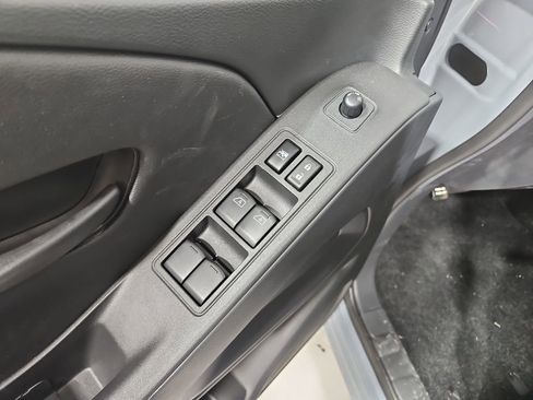 New 2026 Nissan Frontier SV AWD/4WD image 11