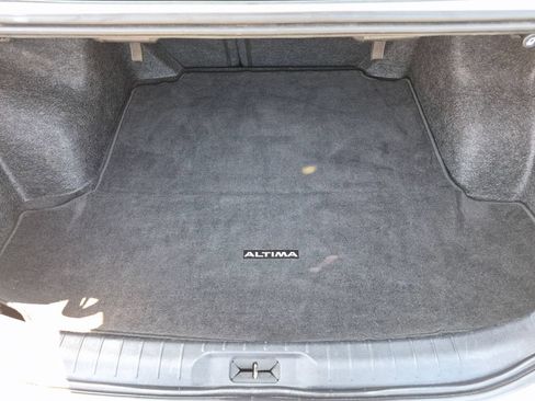 Certified 2024 Nissan Altima 2.5 SR FWD image 28