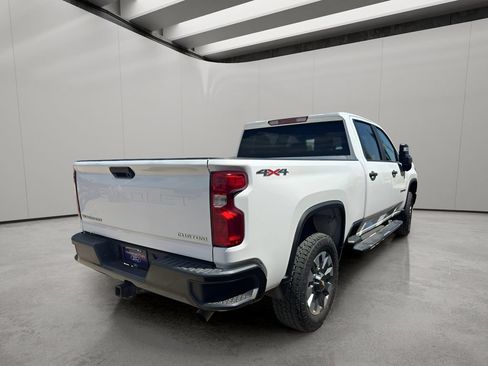 Used 2023 Chevrolet Silverado 2500 Custom AWD/4WD image 5