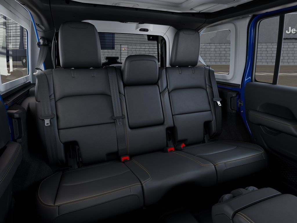 New 2025 Jeep Wrangler Unlimited Sahara AWD/4WD image 16