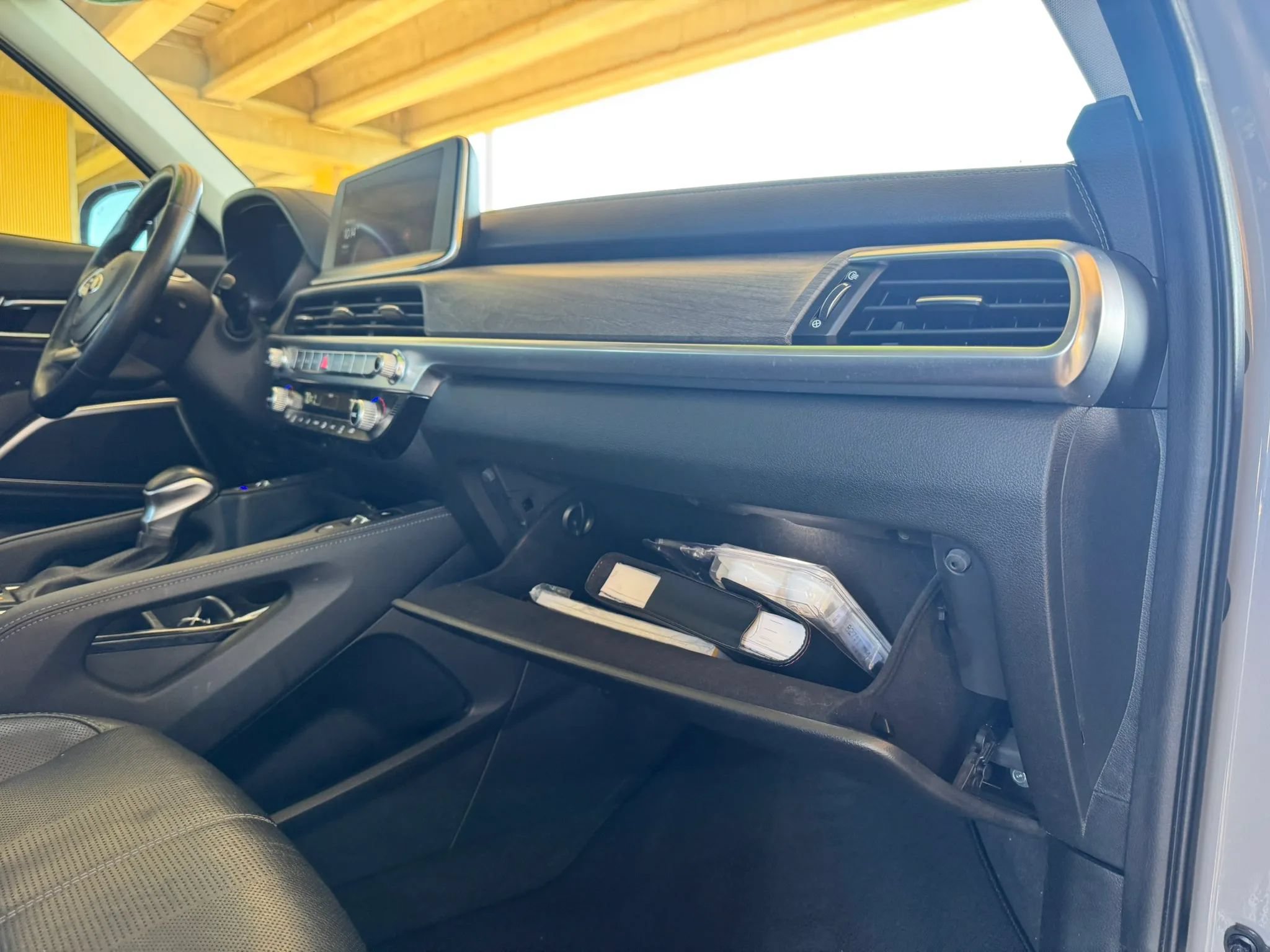 Used 2021 Kia Telluride EX w/ EX Premium Package AWD/4WD image 29