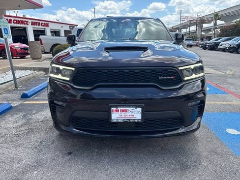 Used 2023 Dodge Durango GT RWD image 2