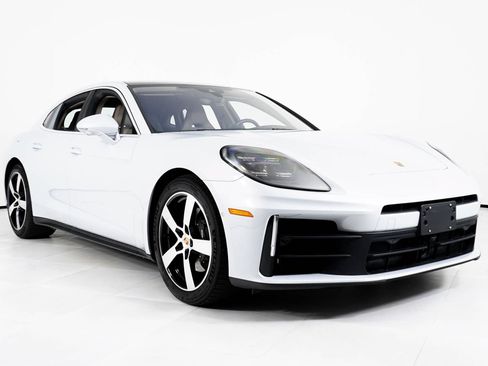 Used 2025 Porsche Panamera 4 AWD/4WD image 16