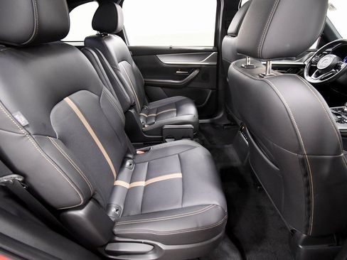 Used 2024 MAZDA CX-90 Plug-In Hybrid w/ Premium Plus image 17