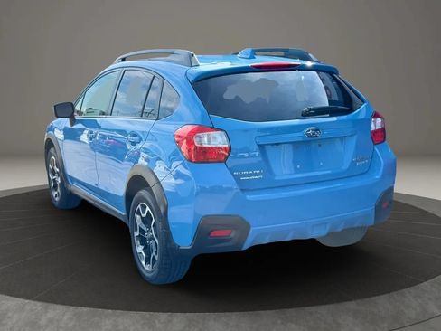 Used 2017 Subaru Crosstrek 2.0i Premium AWD/4WD image 6