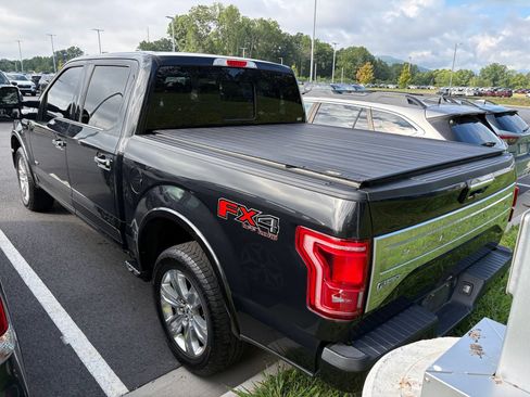Used 2015 Ford F150 Platinum w/ Equipment Group 701A Luxury AWD/4WD image 4