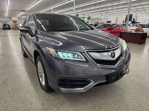 Used 2017 Acura RDX AWD w/ Technology Package image 4