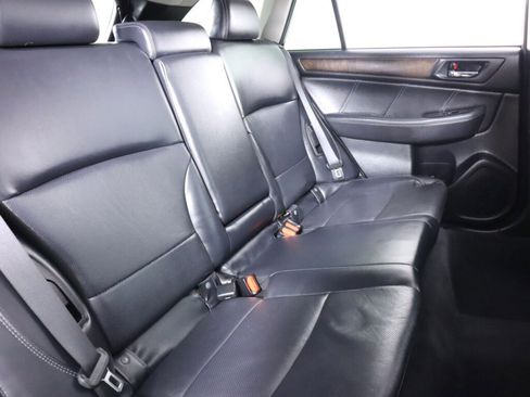 Used 2019 Subaru Outback 2.5i Limited image 39