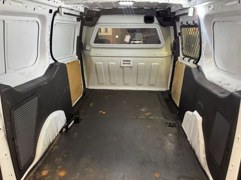 Used 2018 Ford Transit Connect XL image 14