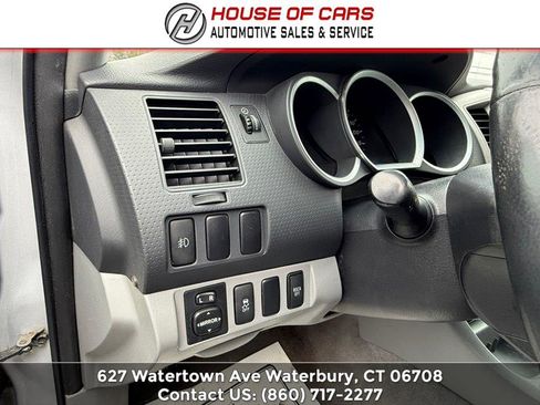 Used 2011 Toyota Tacoma 4x4 Double Cab w/ SR5 Pkg #2 image 37