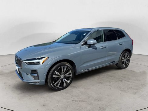 Certified 2023 Volvo XC60 B5 Plus w/ Climate Package AWD/4WD image 2