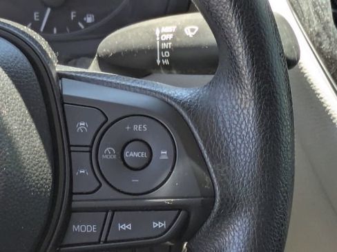 Used 2024 Toyota Corolla LE FWD image 18