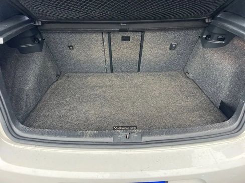 Used 2014 Volkswagen GTI Wolfsburg Edition image 27