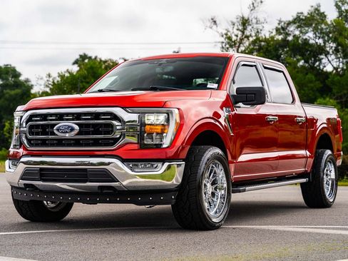 Used 2023 Ford F150 XLT w/ Equipment Group 302A High AWD/4WD image 3