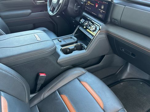 Certified 2026 GMC Sierra 2500 AT4 AWD/4WD image 16