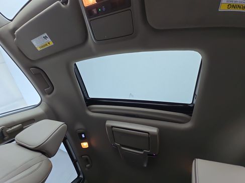 Used 2024 Honda Odyssey Elite image 33